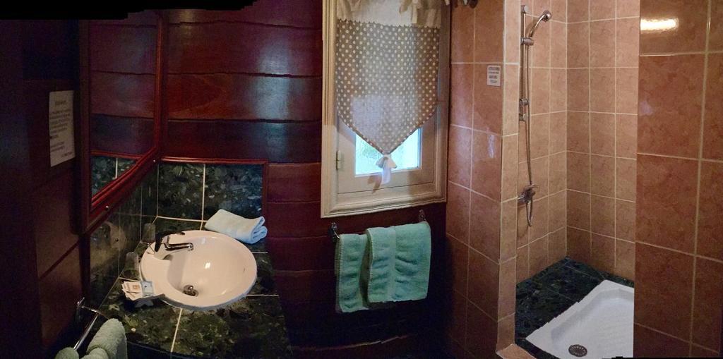 Le Bois Rouge Hotel Cilaos Luaran gambar